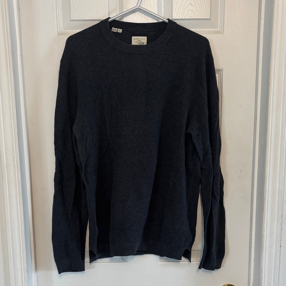 Men's Classic Black Crewneck Sweater 100% cotton​